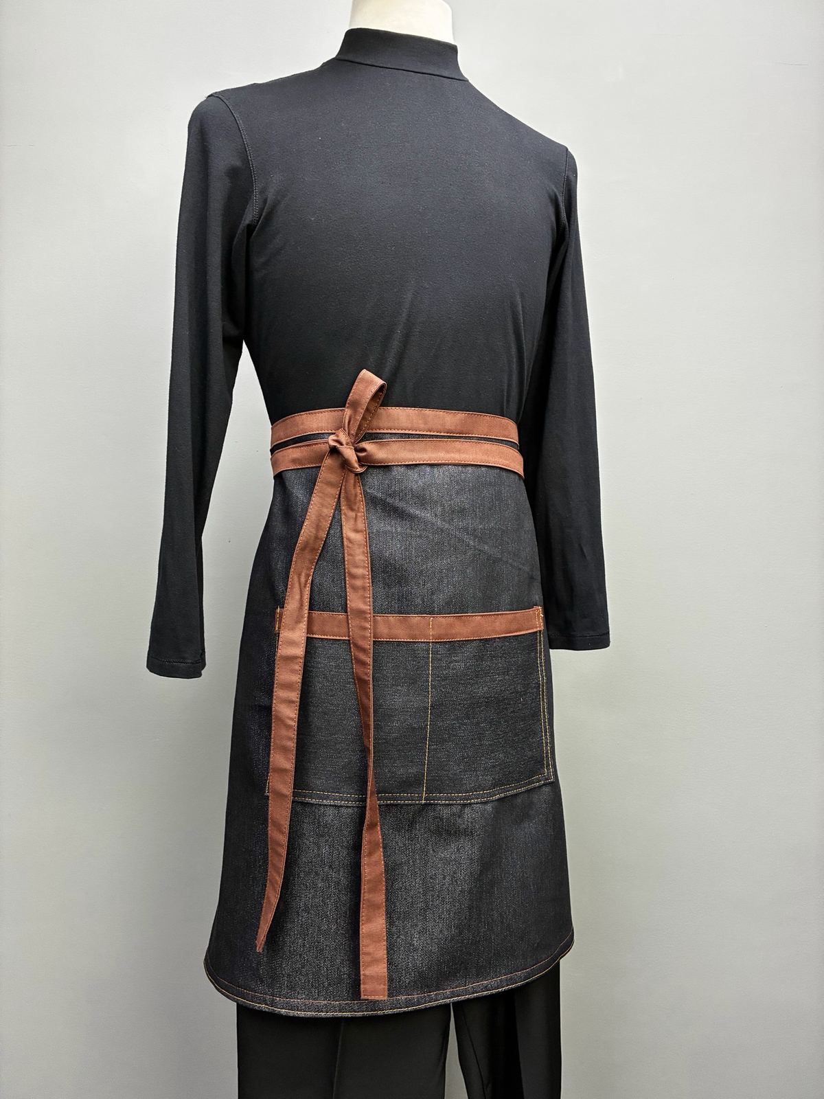 Mandil Black Jean